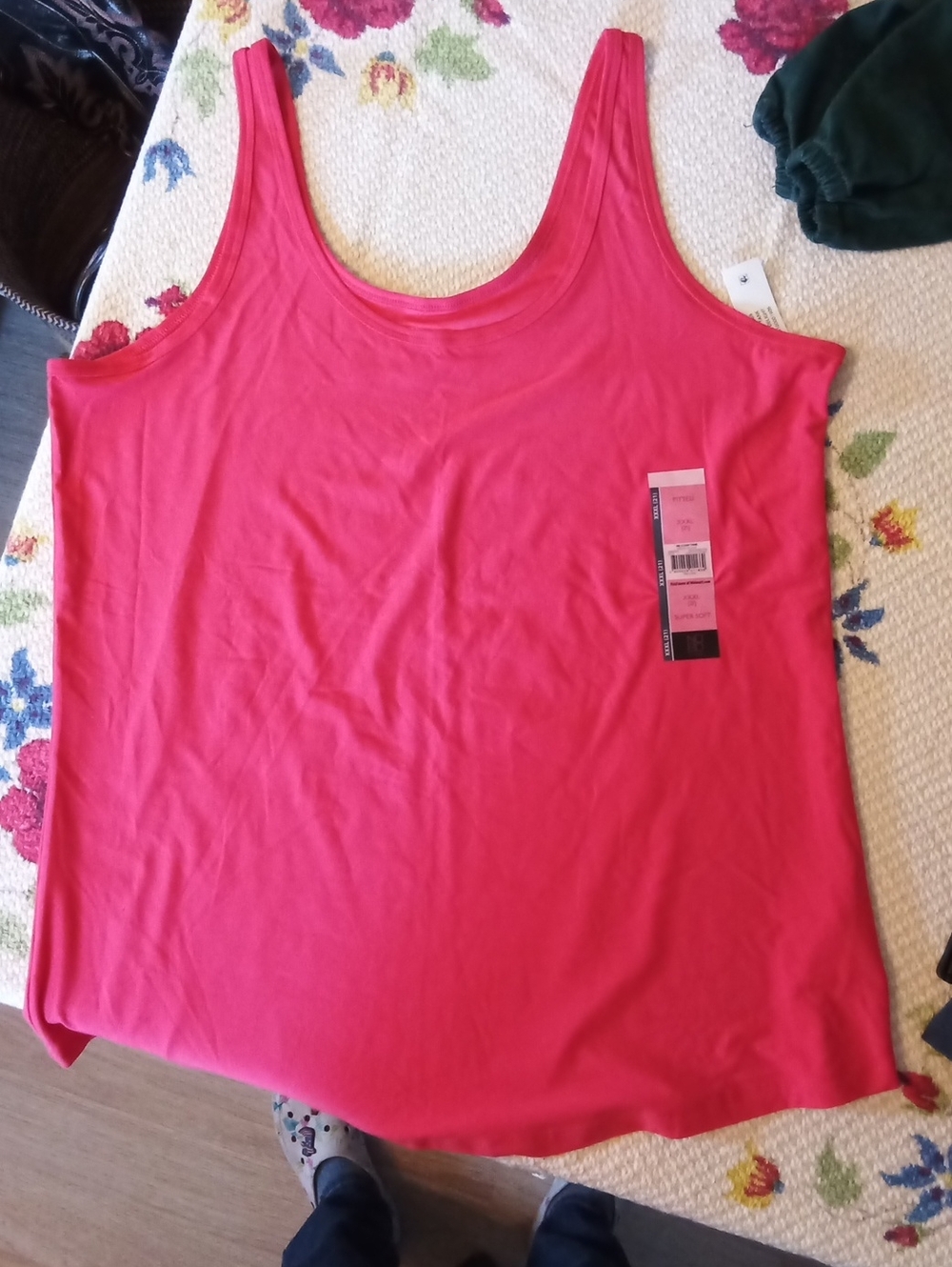 NOBO Hot Pink Scoop Neck Tank